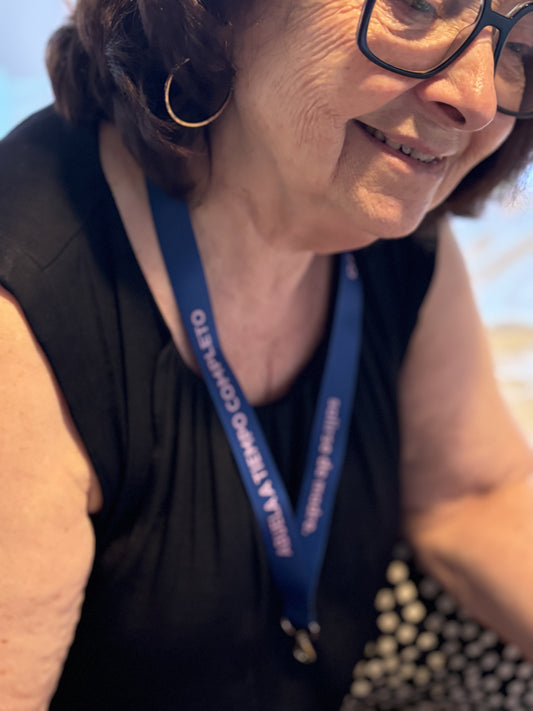 LANYARD "ABUEL@ A TIEMPO COMPLETO"