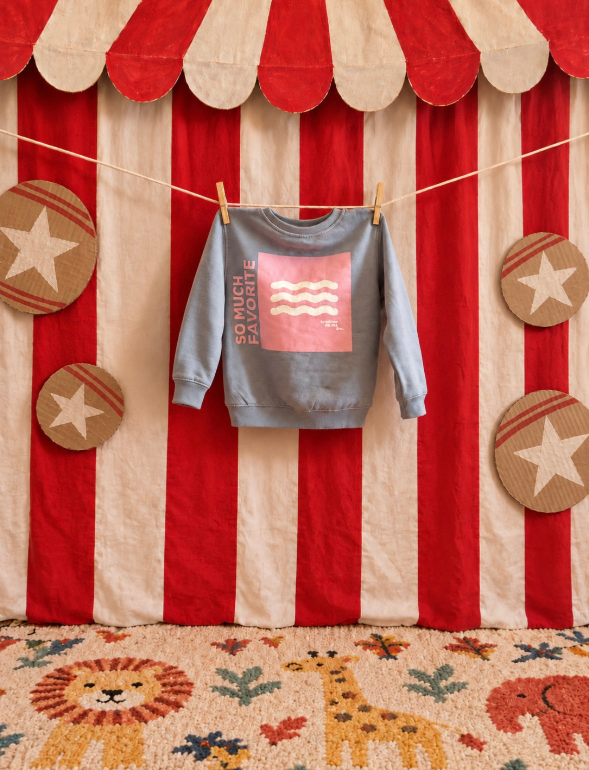 SUDADERA KIDS "SO MUCH FAVORITE"