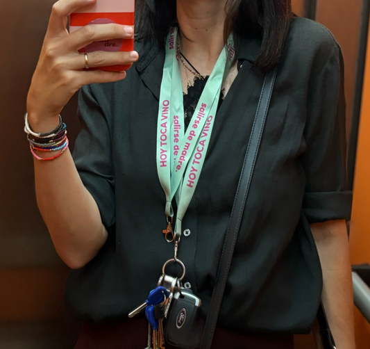 LANYARD "HOY TOCA VINO"