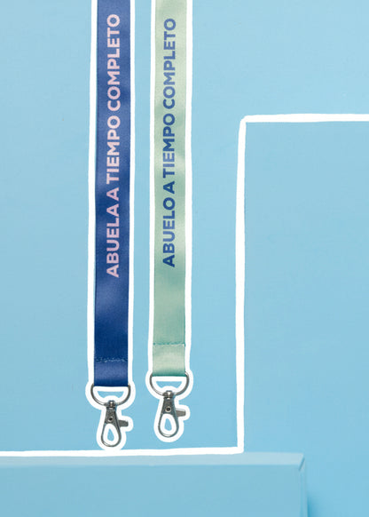 LANYARD "ABUEL@ A TIEMPO COMPLETO"