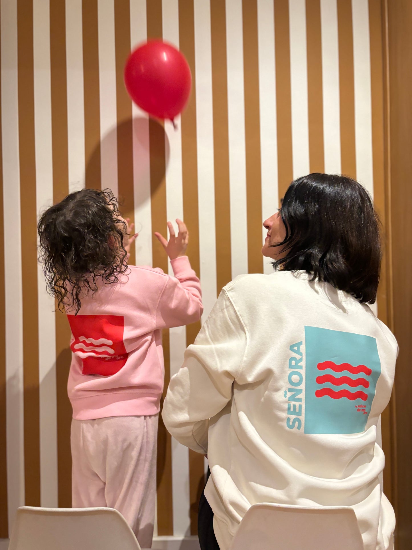 SUDADERA KIDS "SO MUCH PERSONALIDAD"