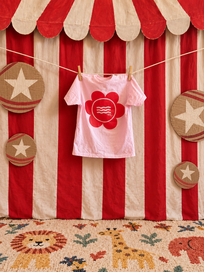 CAMISETA SOFT PINK "SO MUCH FLOWERS" TOTAL RED